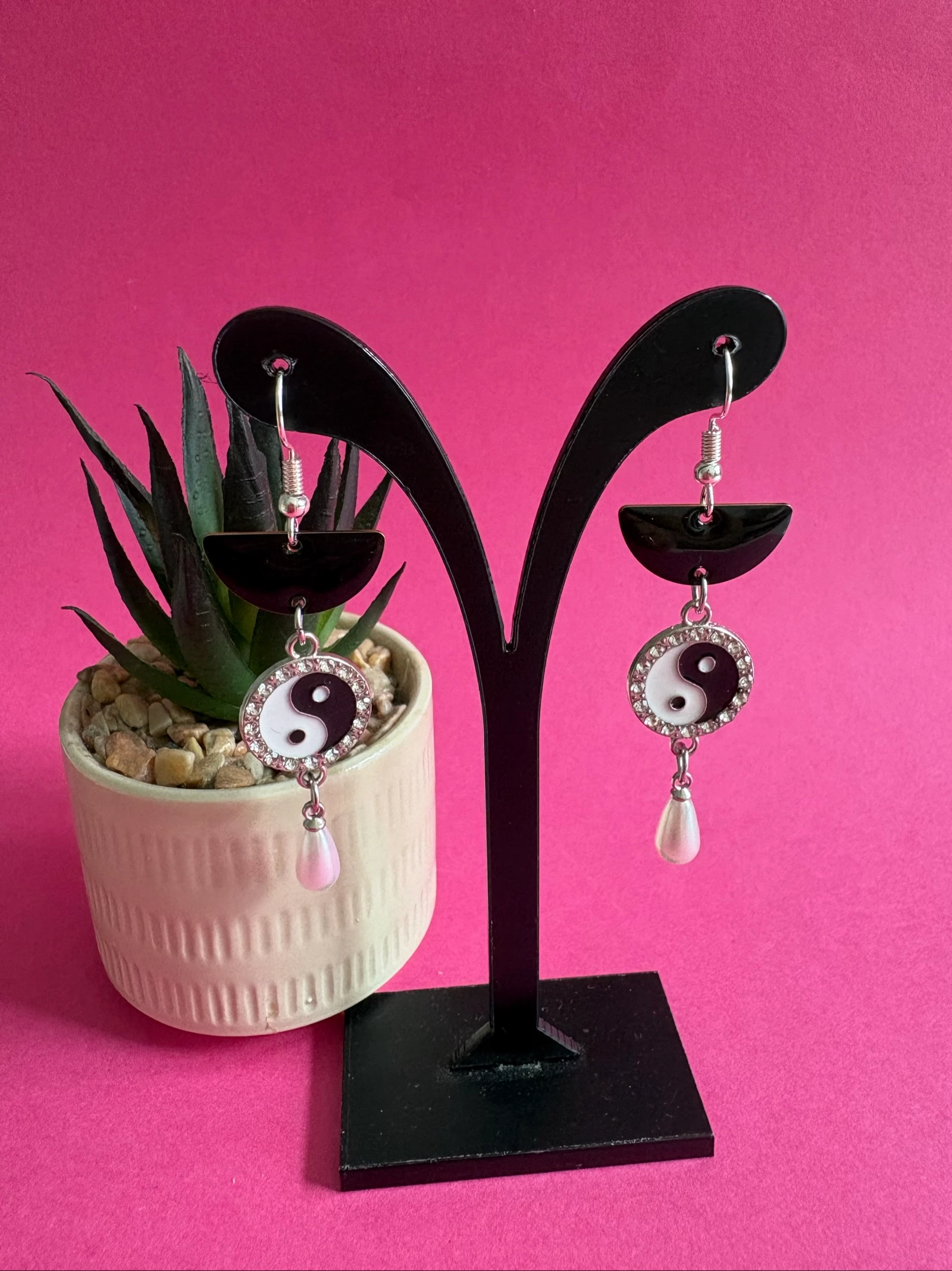 Boucles d'Oreilles "Équilibre Parfait" – Yin Yang & Perles